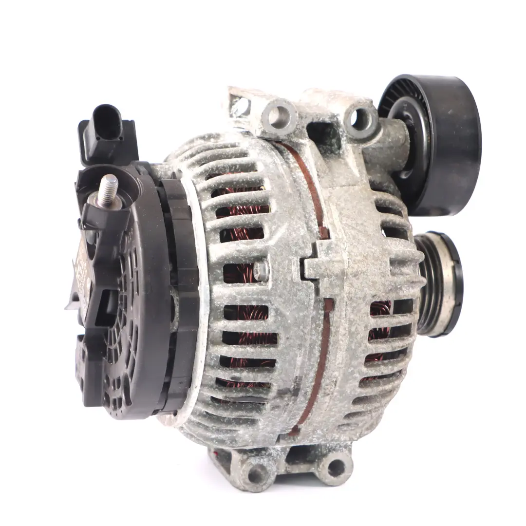  Alternador BMW E90 E81 E87 E85 Motor de gasolina N45 N46 Alternador 150A - SKU 7533270 - Número de pieza 7533270