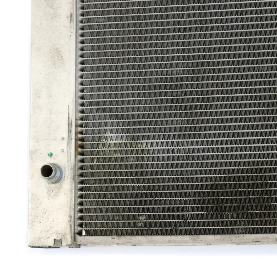 Chłodnica Wody do BMW E60 E61 LCI o numerze 7534914 BMW E60 E61 LCI Chłodnica Wody - SKU 7534914-1 - Numer Części 7534914