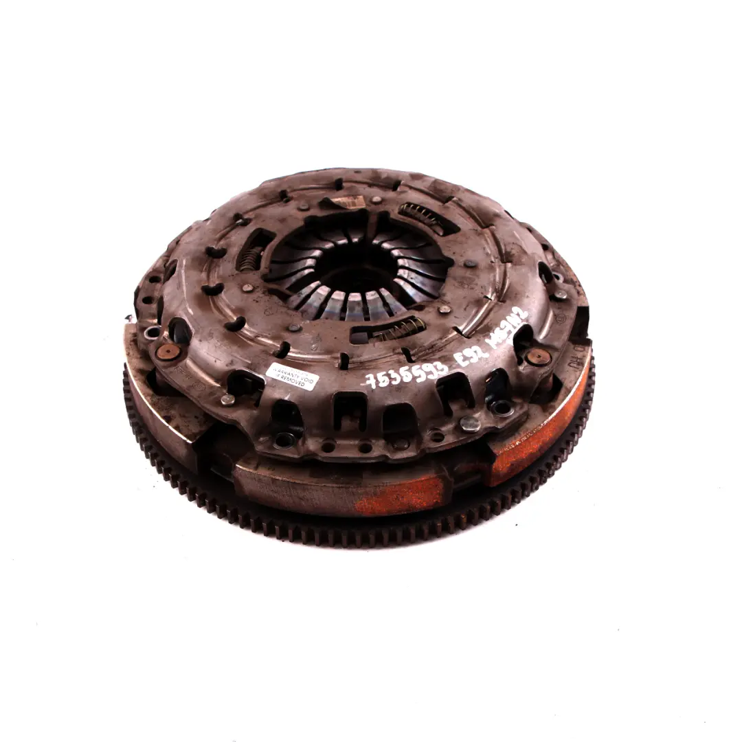 M57N2 Dual Twin Mass Flywheel Clutch Kit to BMW 3 Series E90 E91 E92 E93 325d with Part number 7535593 BMW 3 Series E90 E91 E92 E93 325d M57N2 Dual Twin Mass Flywheel Clutch Kit - SKU 7535593 - Part number 7535593