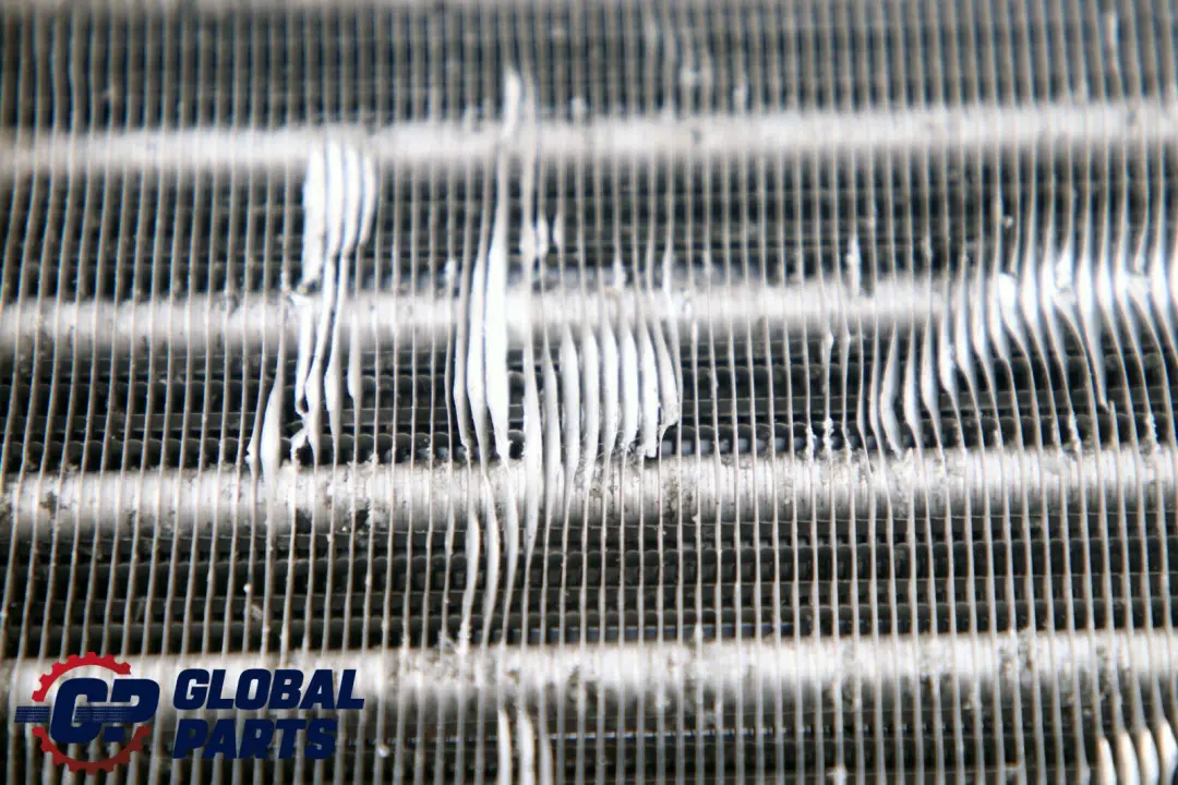 Cooling Radiator to Mini Cooper One R50 R52 Petrol Engine W10 with Part number 7570821 Mini Cooper One R50 R52 Petrol Engine W10 Cooling Radiator - SKU 7535902 - Part number 7570821