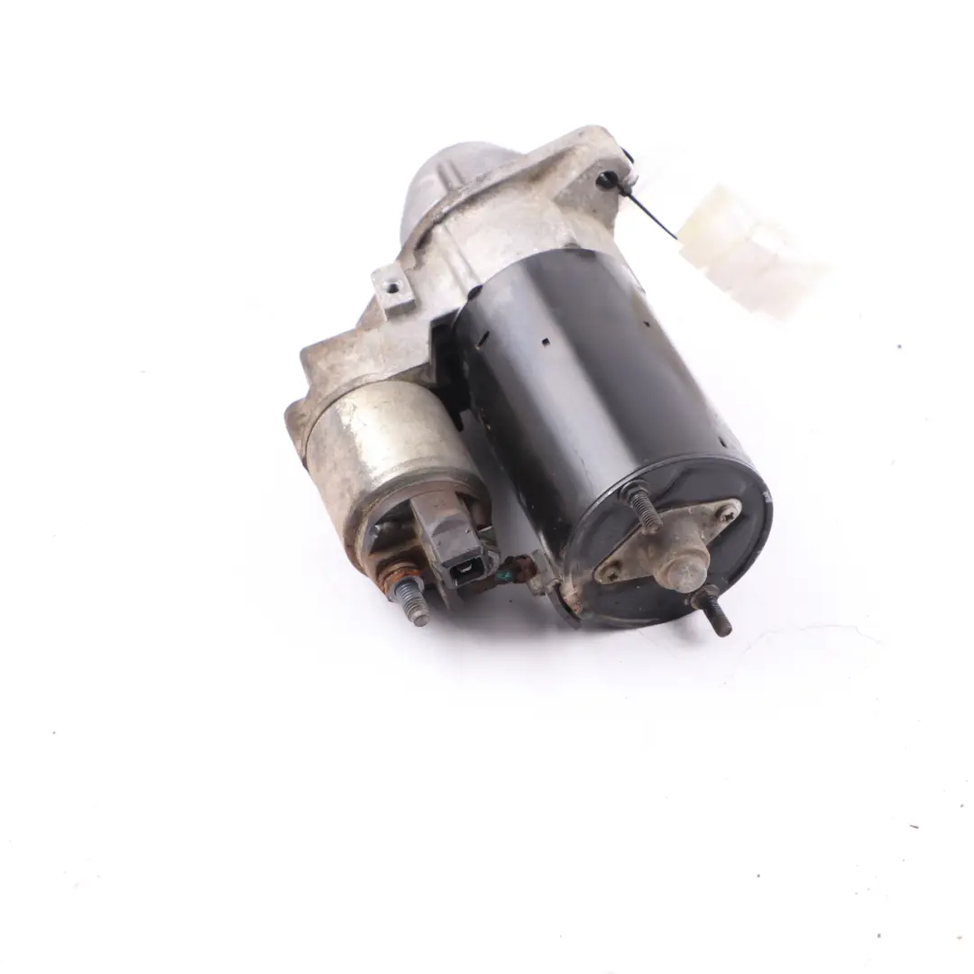 Starter Motor Bosch 12V 0001108208 to BMW E88 E65 E66 E67 E63 E64 E53 with Part number 7536690 BMW E88 E65 E66 E67 E63 E64 E53 Starter Motor Bosch 12V 0001108208 - SKU 7536690 - Part number 7536690