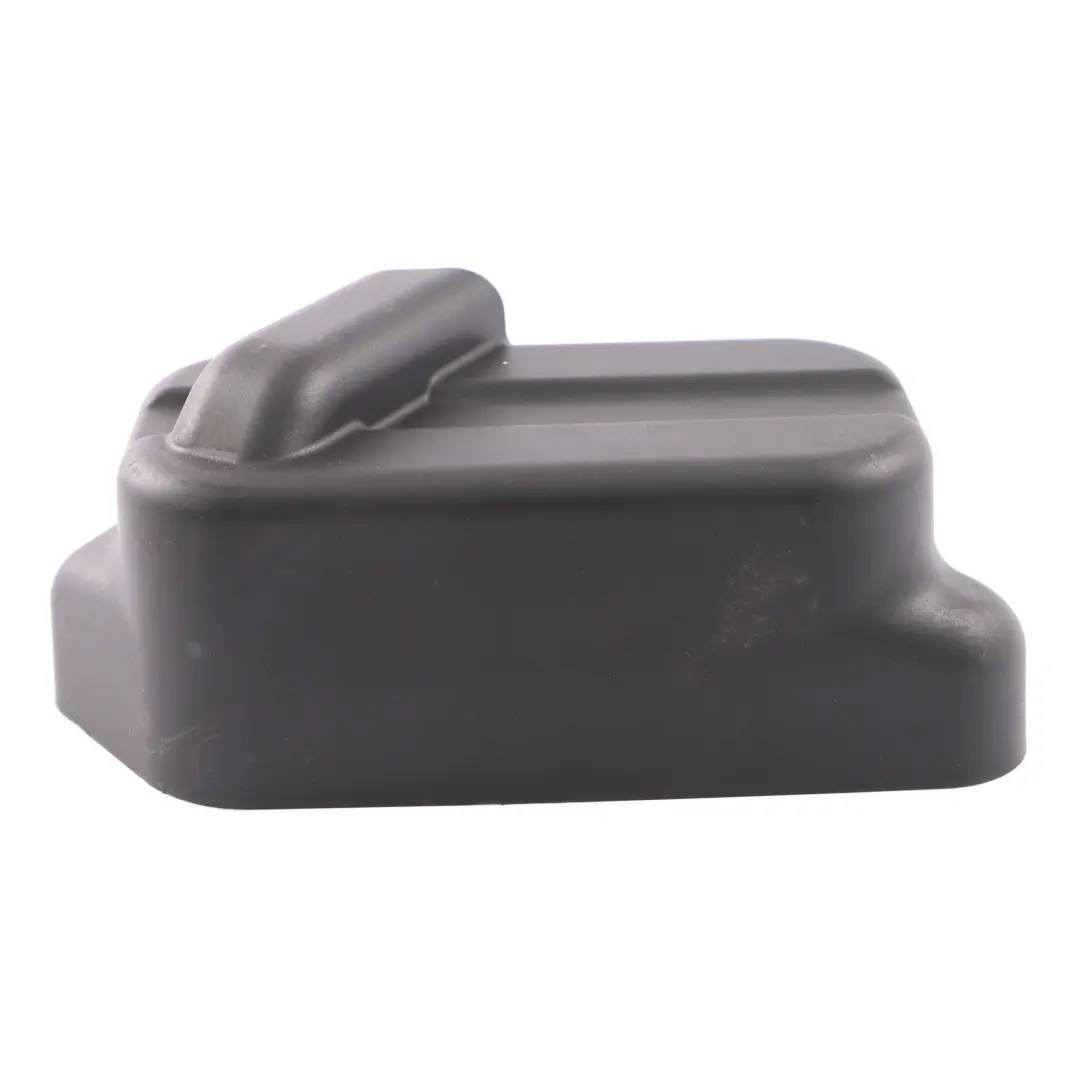 Couvercle de refroidisseur d'huile BMW E60 E61 E81 E87 E90 E91 F10 pour à propos du numéro de pièce 7537294 Couvercle de refroidisseur d'huile BMW E60 E61 E81 E87 E90 E91 F10 - SKU 7537294-1 - Numéro de pièce 7537294