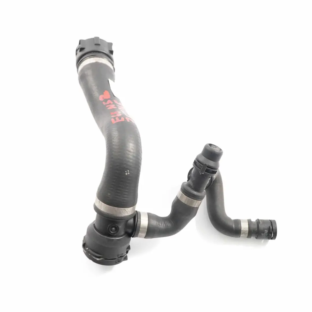 730i N52 Alimentation Tuyau Refroidissement Soupape Eau Moteur pour BMW E65 à propos du numéro de pièce 7537745 BMW E65 730i N52 Alimentation Tuyau Refroidissement Soupape Eau Moteur - SKU 7537745 - Numéro de pièce 7537745