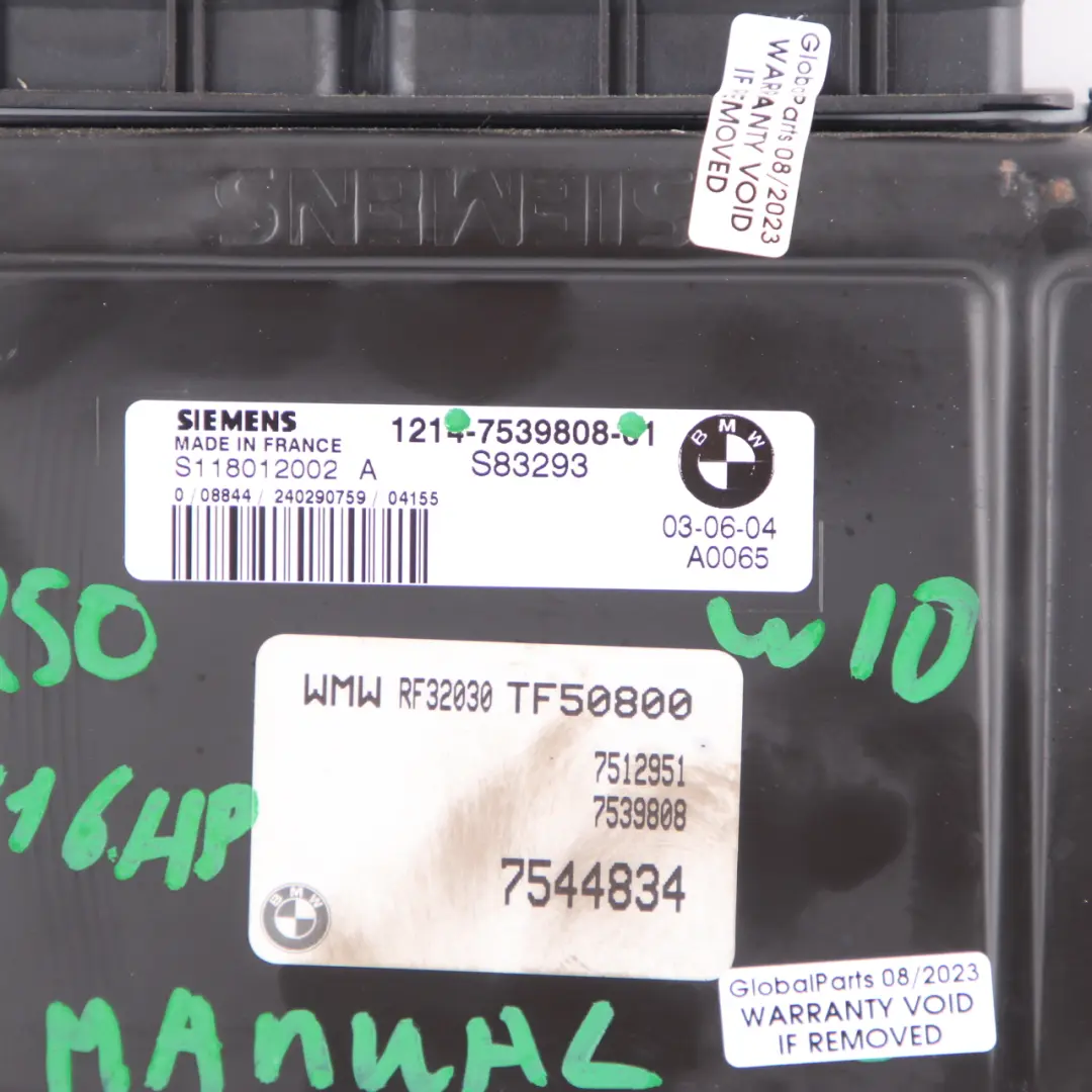 116HP Motore ECU Unità controllo DME Manuale per MINI Cooper R52 1.6i W10 con numero di parte 7557395 MINI Cooper R52 1.6i W10 116HP Motore ECU Unità controllo DME Manuale - SKU 7539808 - Numero di parte 7557395