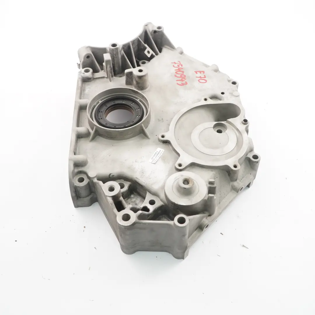 BMW X5 E70 N62N 4.8i Couvercle manivelle Couvercle boîte distribution 7540941 - SKU 7540943 - Numéro de pièce 7540943