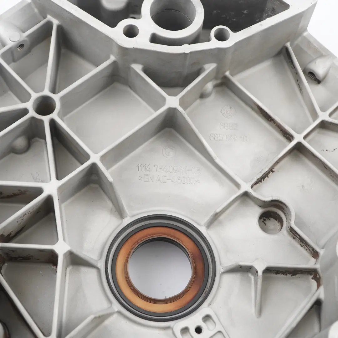 N62N 4.8i Kurbel abdeckung Motor Steuer gehäuse Kettenkasten 7540941 für BMW X5 E70 mit Teilenummer 7540943 BMW X5 E70 N62N 4.8i Kurbel abdeckung Motor Steuer gehäuse Kettenkasten 7540941 - SKU 7540943 - Teilenummer 7540943