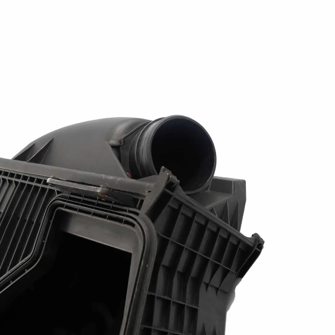 750i N62N Silenziatore Aspirazione Aria Cilindro Sinistro 5-8 per BMW E65 con numero di parte 7541063 BMW E65 750i N62N Silenziatore Aspirazione Aria Cilindro Sinistro 5-8 - SKU 7541063 - Numero di parte 7541063