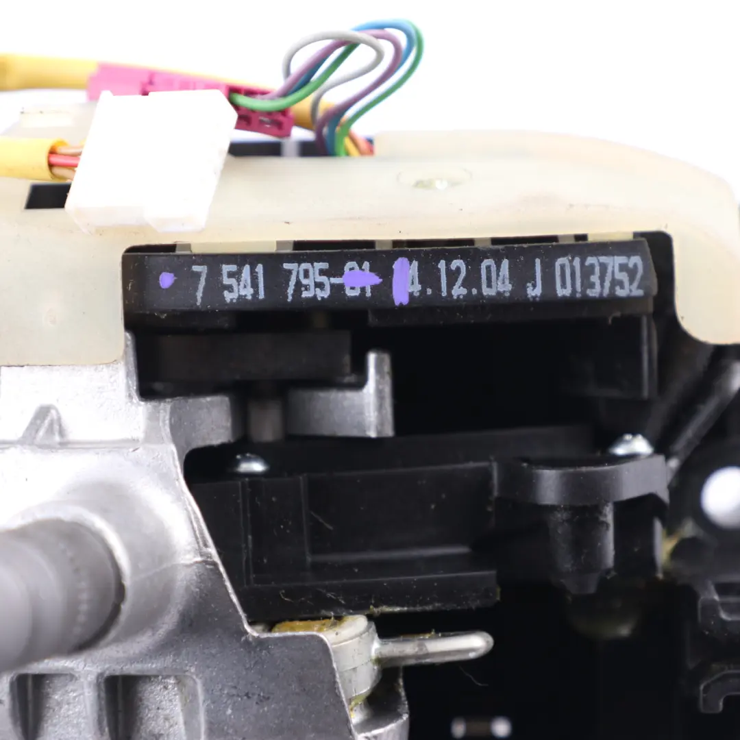 Shift Lever Selector Assembly Steptronic to BMW E63 E64 Automatic Gear with Part number 7541795 BMW E63 E64 Automatic Gear Shift Lever Selector Assembly Steptronic - SKU 7541795-1 - Part number 7541795