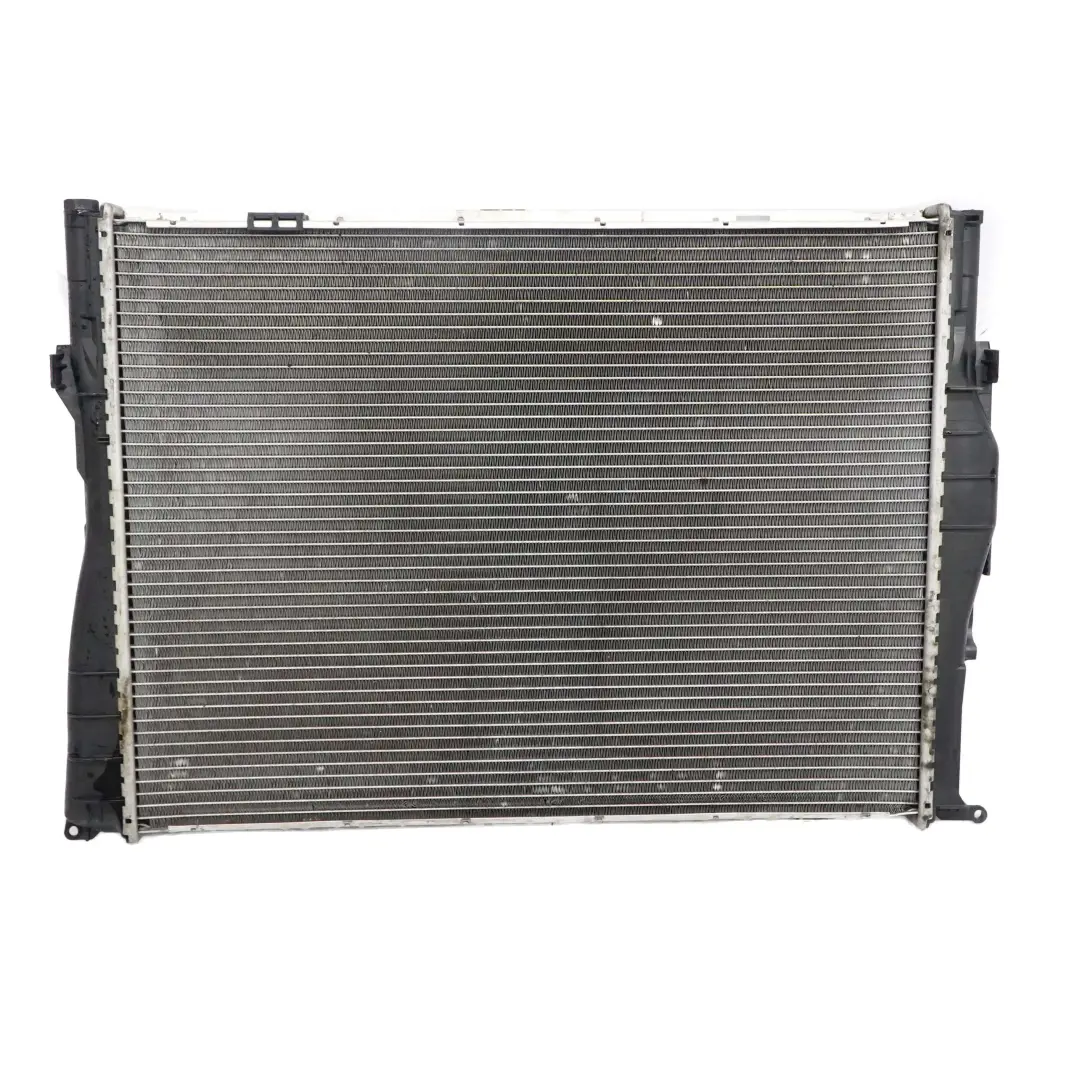 Cooling Radiator Mahle Petrol Engine N52 N53 Coolant Unit 70824052 to BMW E87 E90 with Part number 7542199 BMW E87 E90 Cooling Radiator Mahle Petrol Engine N52 N53 Coolant Unit 70824052 - SKU 7542199-1 - Part number 7542199