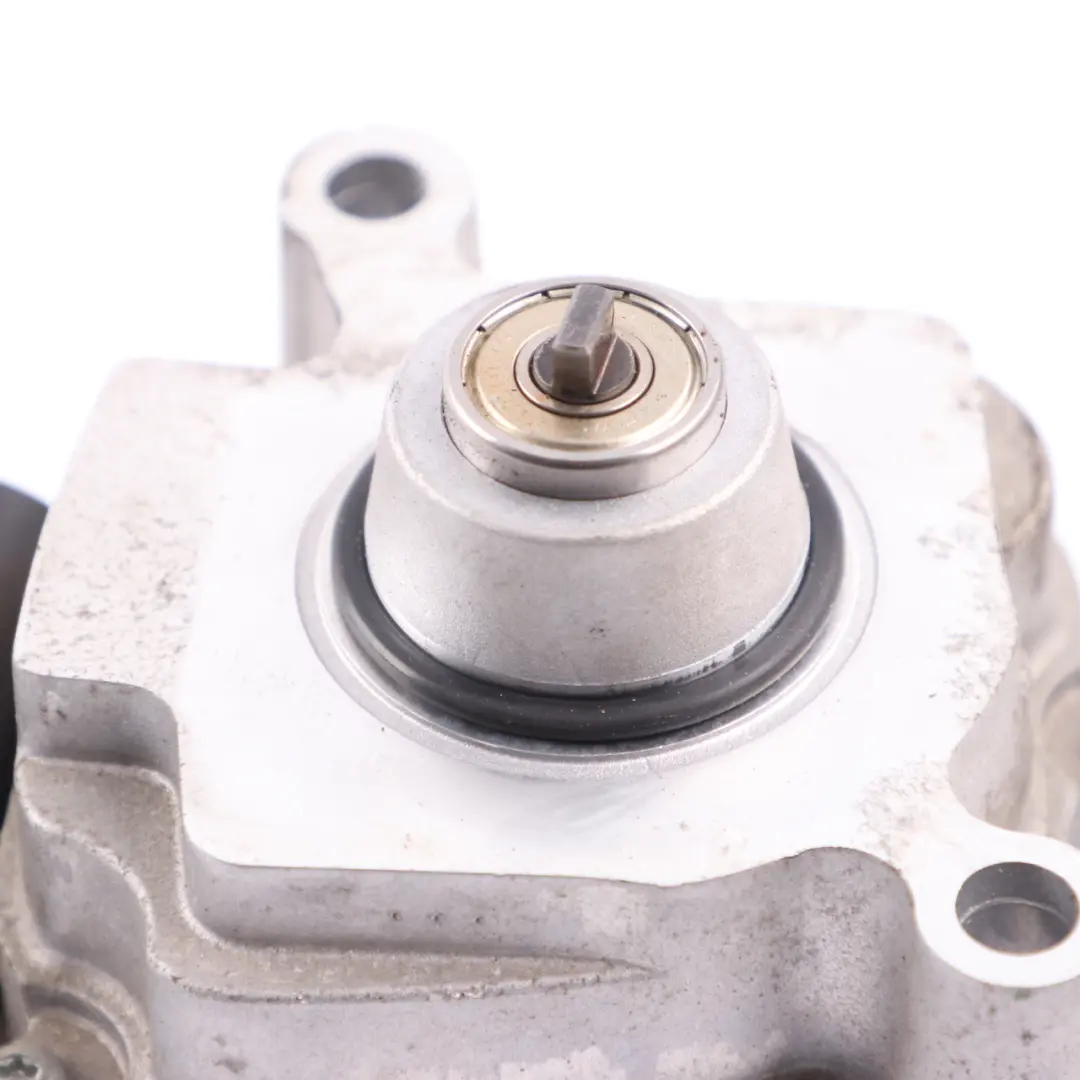 Actionneur De Moteur De Boîte Transfert pour BMW F10 F11 F13 F20 F30 X3 F25 à propos du numéro de pièce 7542211 BMW F10 F11 F13 F20 F30 X3 F25 Actionneur De Moteur De Boîte Transfert - SKU 7542211 - Numéro de pièce 7542211