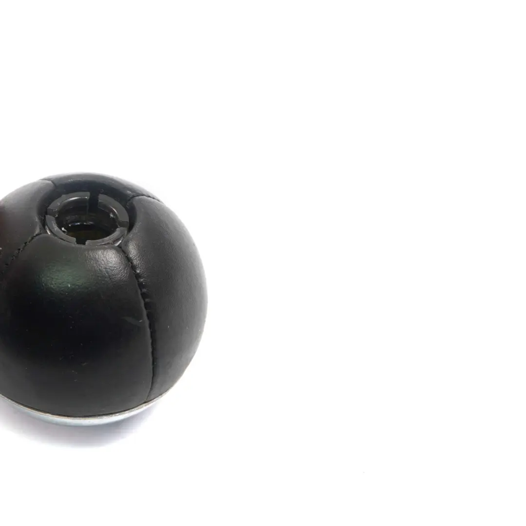 Pomello Cambio Pelle Cromo Argento 6-Gang per Mini Cooper S D R50 R52 R53 con numero di parte 7542272 Mini Cooper S D R50 R52 R53 Pomello Cambio Pelle Cromo Argento 6-Gang - SKU 7542272 - Numero di parte 7542272