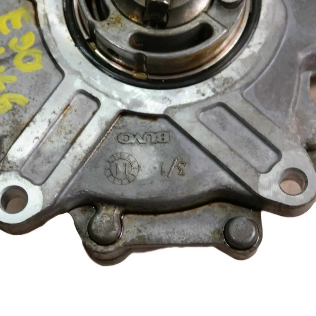 Culata Bomba De Vacío N46 Gasolina para BMW E46 E60 E81 E87 E90 con número de pieza 7542498 BMW E46 E60 E81 E87 E90 Culata Bomba De Vacío N46 Gasolina - SKU 7542498 - Número de pieza 7542498