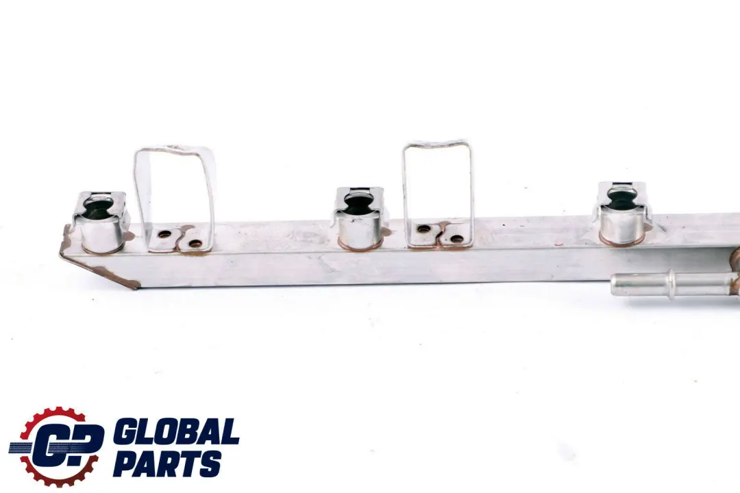 Injecteur Rampe D'Injection pour BMW 1 3 5 7 Z4 E60 E65 E81 E85 E87 E90 à propos du numéro de pièce 7542541 BMW 1 3 5 7 Z4 E60 E65 E81 E85 E87 E90 Injecteur Rampe D'Injection - SKU 7542541 - Numéro de pièce 7542541