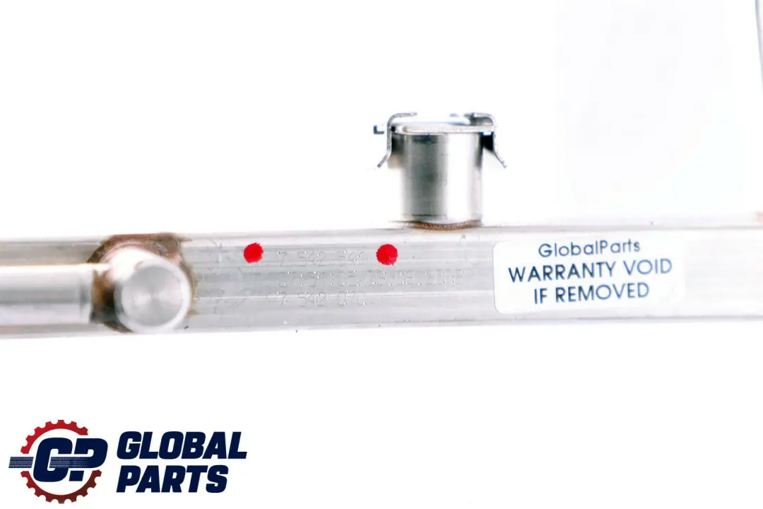 Injecteur Rampe D'Injection pour BMW 1 3 5 7 Z4 E60 E65 E81 E85 E87 E90 à propos du numéro de pièce 7542541 BMW 1 3 5 7 Z4 E60 E65 E81 E85 E87 E90 Injecteur Rampe D'Injection - SKU 7542541 - Numéro de pièce 7542541