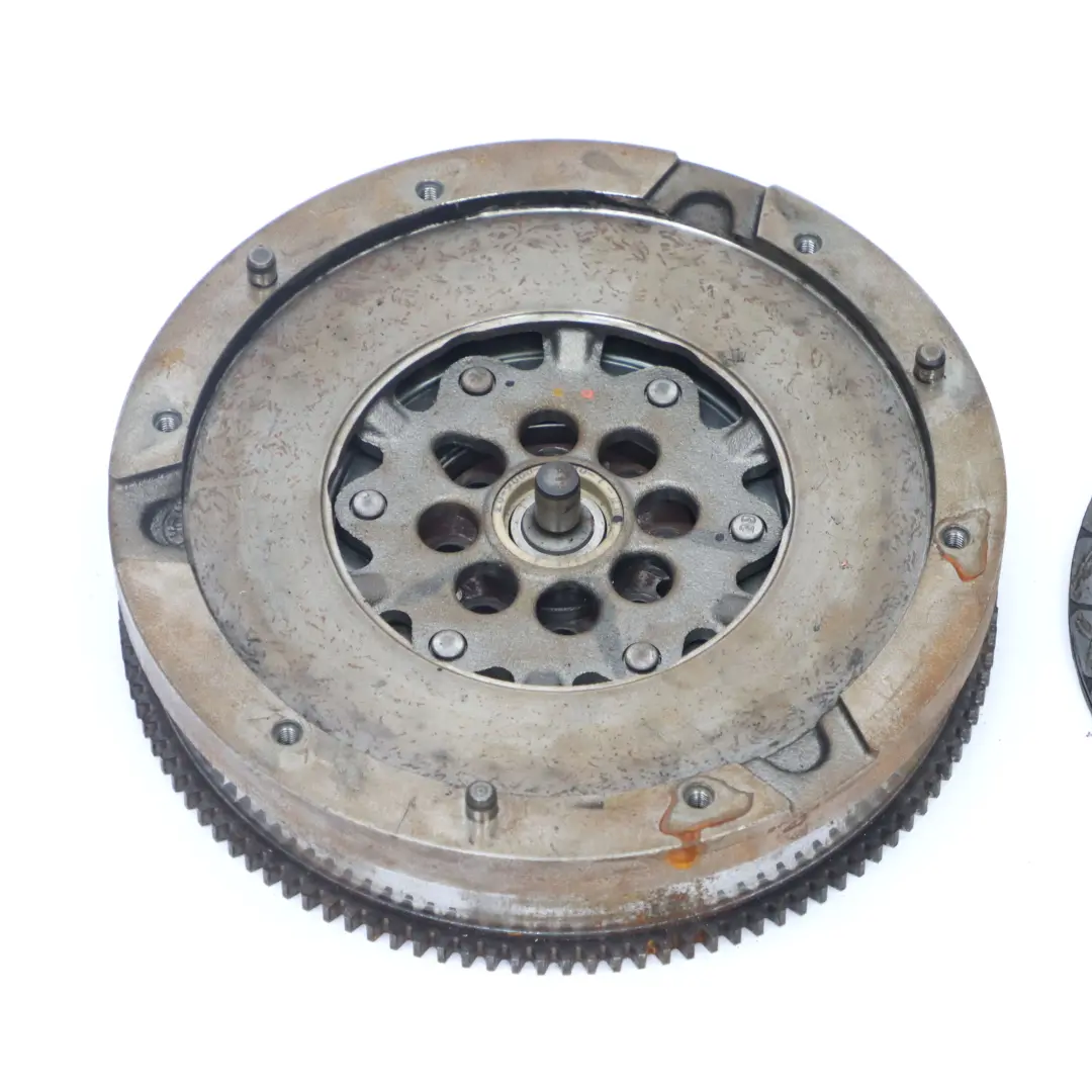 N54 Dual Twin Mass Flywheel Clutch Kit to BMW E87 LCI E90 E91 135i 335i Petrol with Part number 7542984 BMW E87 LCI E90 E91 135i 335i Petrol N54 Dual Twin Mass Flywheel Clutch Kit - SKU 7542984 - Part number 7542984