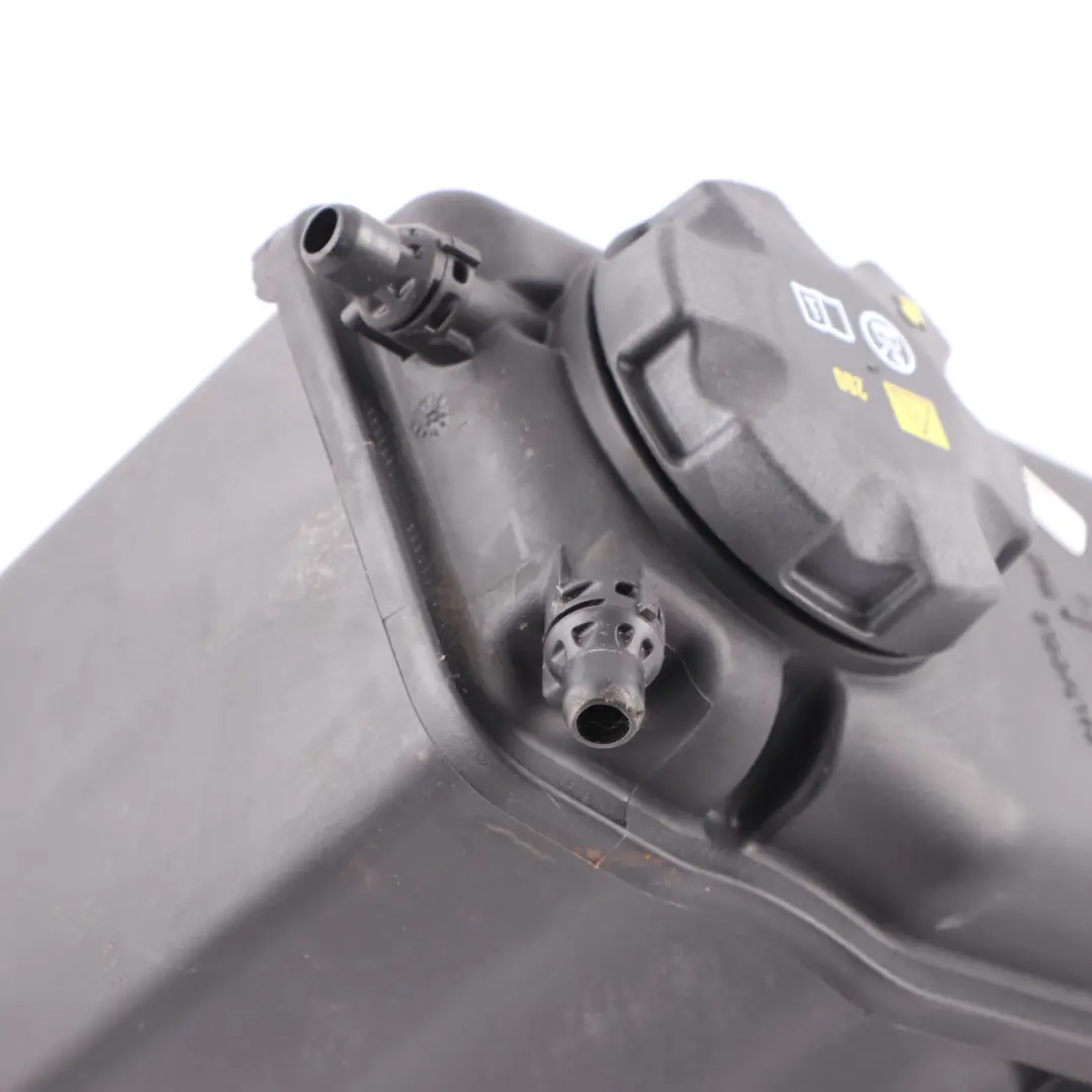 Cooling Water Expansion Coolant Tank 7521189 to BMW E60 E61 E63 E64 Petrol with Part number 7542986 BMW E60 E61 E63 E64 Petrol Cooling Water Expansion Coolant Tank 7521189 - SKU 7542986-2 - Part number 7542986