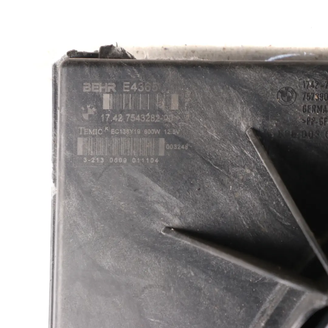 Radiator Cooling Fan Housing 600W to BMW E60 E61 E63 E65 Petrol Engine with Part number 7543282 BMW E60 E61 E63 E65 Petrol Engine Radiator Cooling Fan Housing 600W - SKU 7543282-6 - Part number 7543282