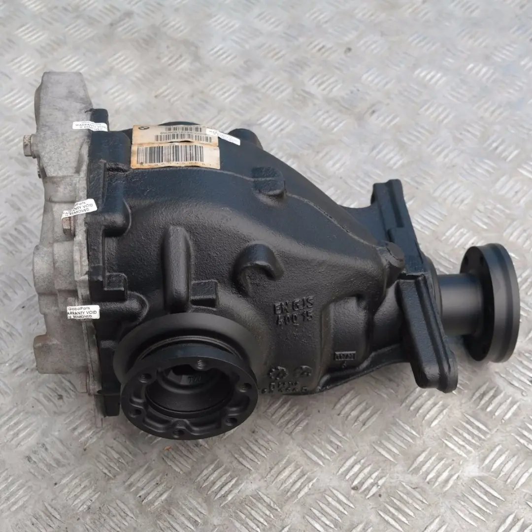 Dyfer Dyferencjał Tył Tylny 2.64 7560587 do BMW E60 E61 o numerze 7544581 BMW E60 E61 Dyfer Dyferencjał Tył Tylny 2.64 7560587 - SKU 7544581 - Numer Części 7544581