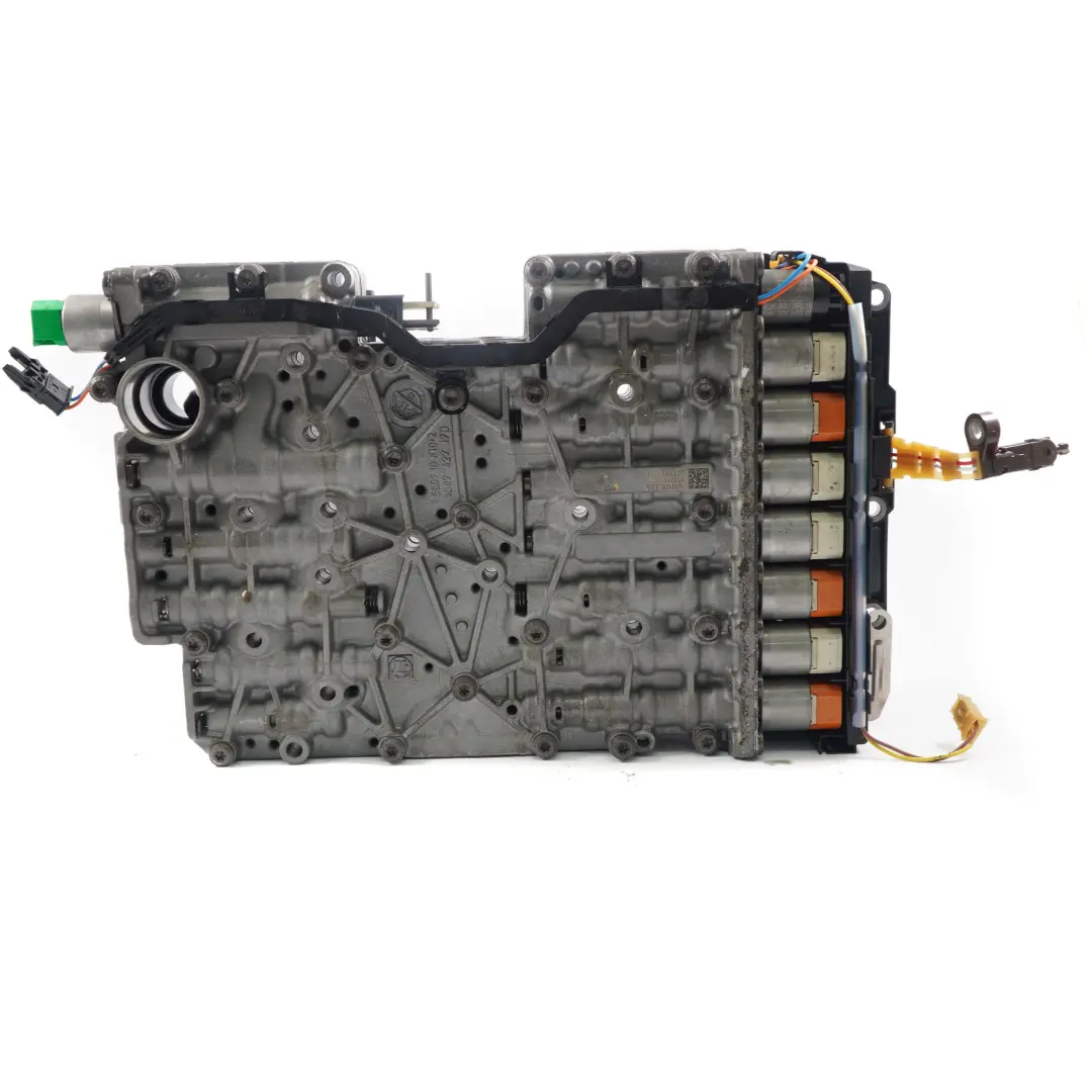 Automat Mechatronika skrzyni GA8HP70Z do BMW F10 F30 o numerze 7544929 BMW F10 F30 Automat Mechatronika skrzyni GA8HP70Z - SKU 7544929 - Numer Części 7544929