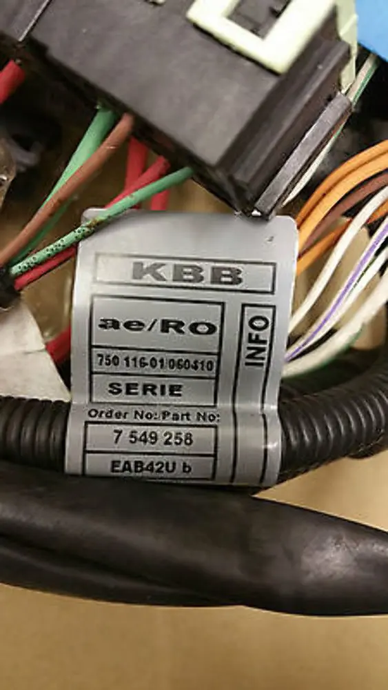 Benzina N45 Cablaggio Filo Motore Cambio Mod Loom per BMW E87 E90 116I 316I con numero di parte 7545165 BMW E87 E90 116I 316I Benzina N45 Cablaggio Filo Motore Cambio Mod Loom - SKU 7545165 - Numero di parte 7545165