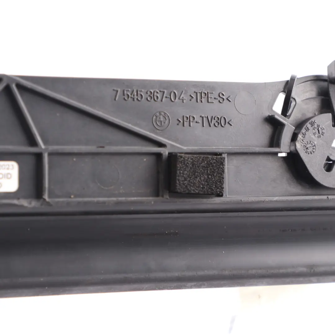 Osłona Uszczelka Intercoolera do BMW E82 E90 E91 E92 o numerze 7545367 BMW E82 E90 E91 E92 Osłona Uszczelka Intercoolera - SKU 7545367 - Numer Części 7545367