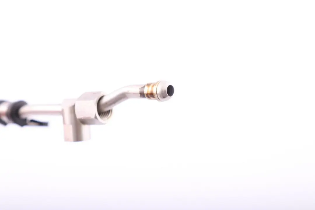 BMW E60 E90 LCI N53 Tubería de alimentación Bomba de presión - SKU 7545767 - Número de pieza 7545767