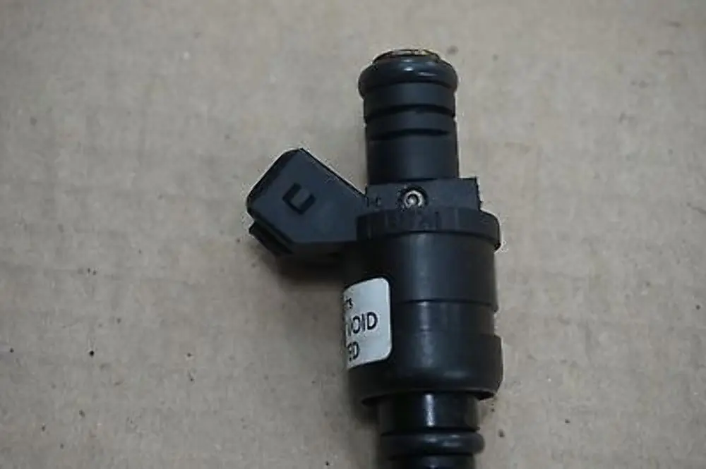 BMW 3 5 X3 X5 7 Serie E39 E46 E60 E65 E53 E83 E36 M54 Soupape d'injection - SKU 7546244 - Numéro de pièce 7546244