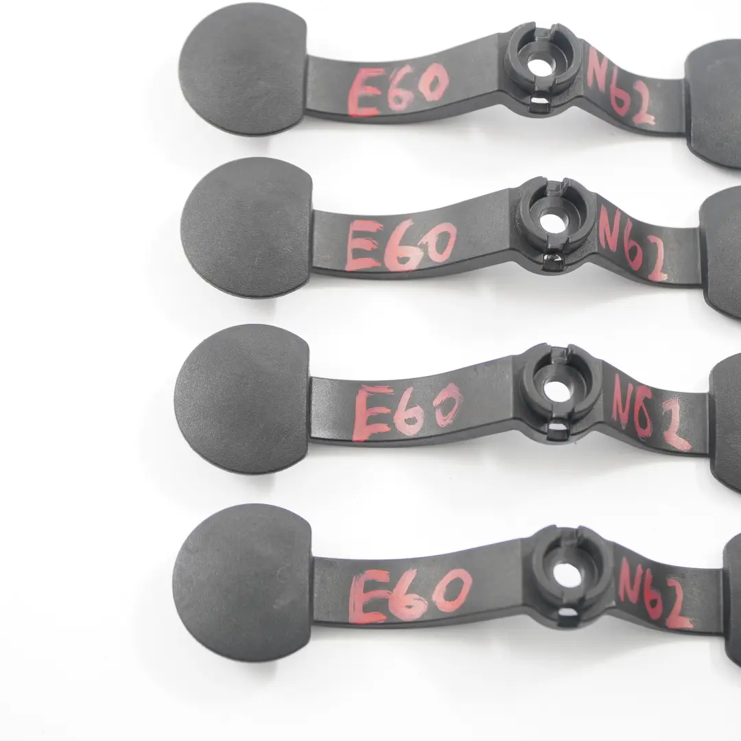  Supporto coperchio motore BMW E60 E61 E63 N62 4x testa cilindro Set - SKU 7546661-1 - Numero di parte 7546661