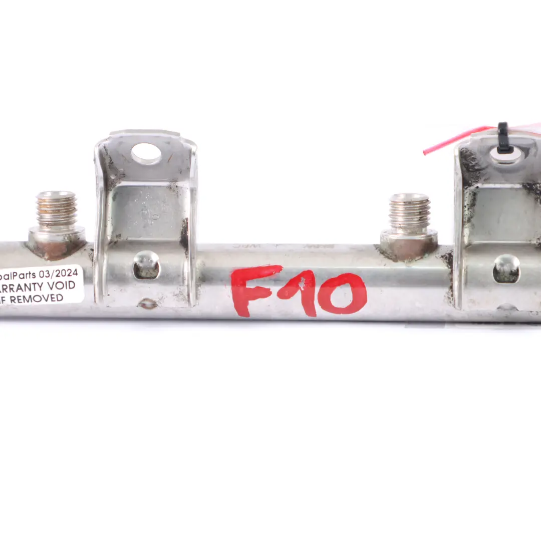 N63 Listwa Wtryskowa Cylinder 1-4 do BMW F10 F07 Gt F13 F02 Benzyna o numerze 7547599 BMW F10 F07 Gt F13 F02 Benzyna N63 Listwa Wtryskowa Cylinder 1-4 - SKU 7547599 - Numer Części 7547599