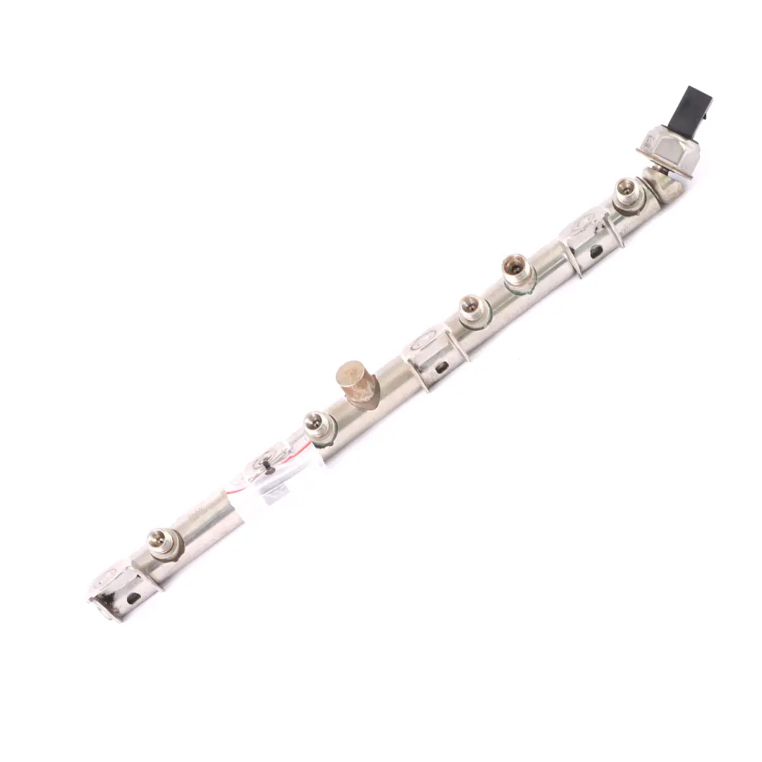 Einspritz Leiste BMW F10 Benzin N63 Hochdruck Kraftstoff Leiste Zyl. 5-8 für mit Teilenummer 7547600 Einspritz Leiste BMW F10 Benzin N63 Hochdruck Kraftstoff Leiste Zyl. 5-8 - SKU 7547600 - Teilenummer 7547600