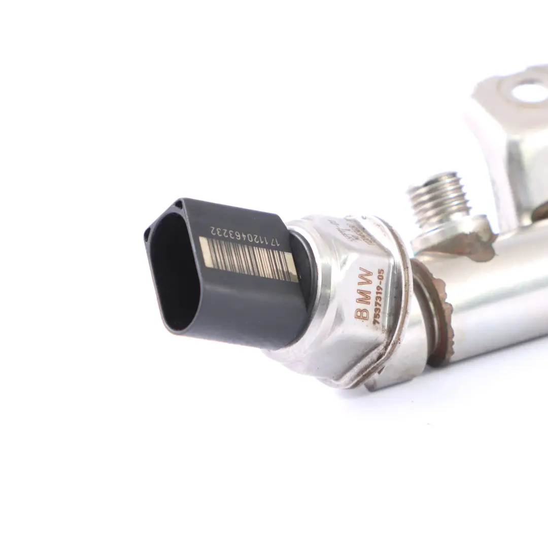 Einspritz Leiste BMW F10 Benzin N63 Hochdruck Kraftstoff Leiste Zyl. 5-8 für mit Teilenummer 7547600 Einspritz Leiste BMW F10 Benzin N63 Hochdruck Kraftstoff Leiste Zyl. 5-8 - SKU 7547600 - Teilenummer 7547600