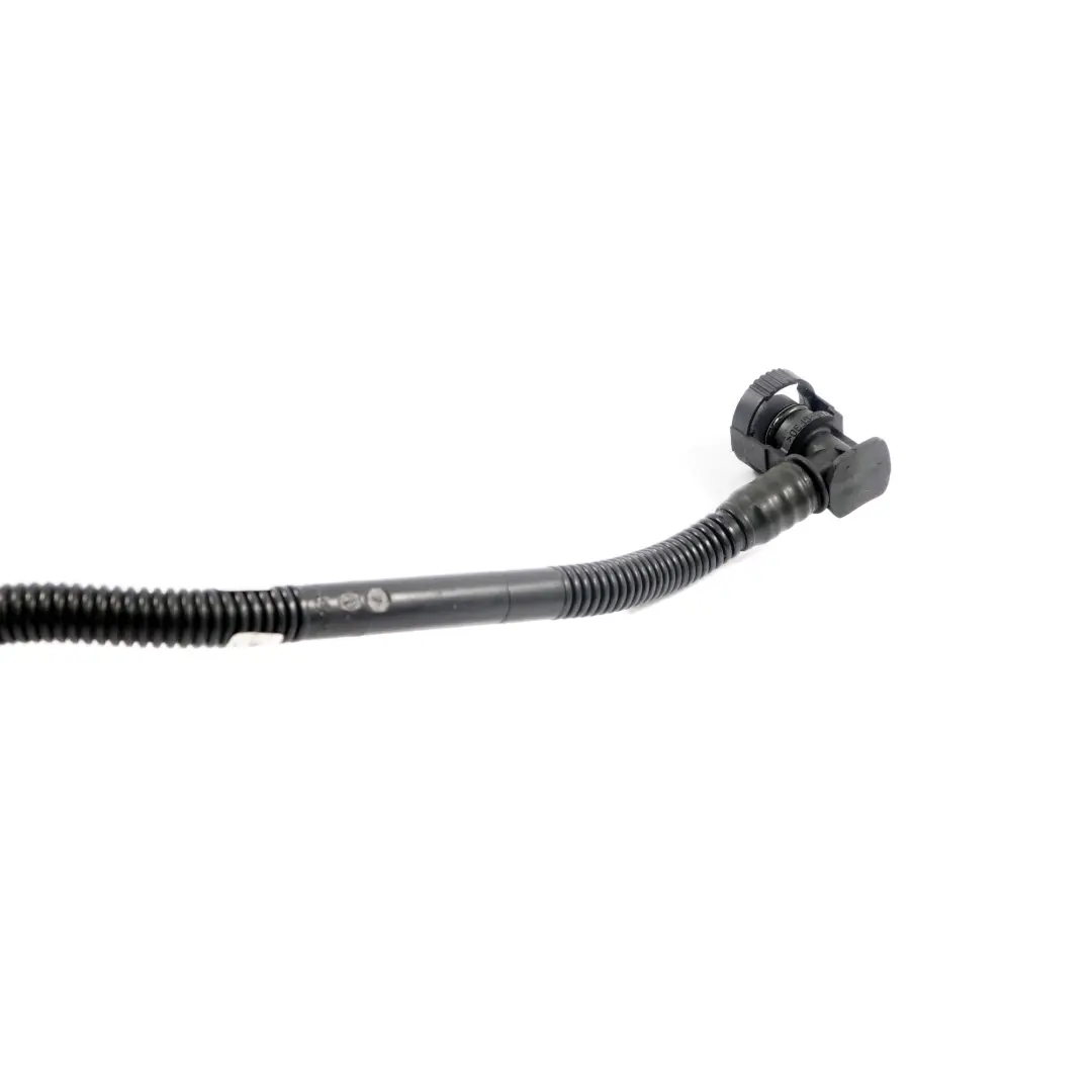 Tubo sfiato flessibile serbatoio carburante 3.0si N52N Benzina per BMW X5 con numero di parte 7548906 BMW X5 Tubo sfiato flessibile serbatoio carburante 3.0si N52N Benzina - SKU 7548906 - Numero di parte 7548906