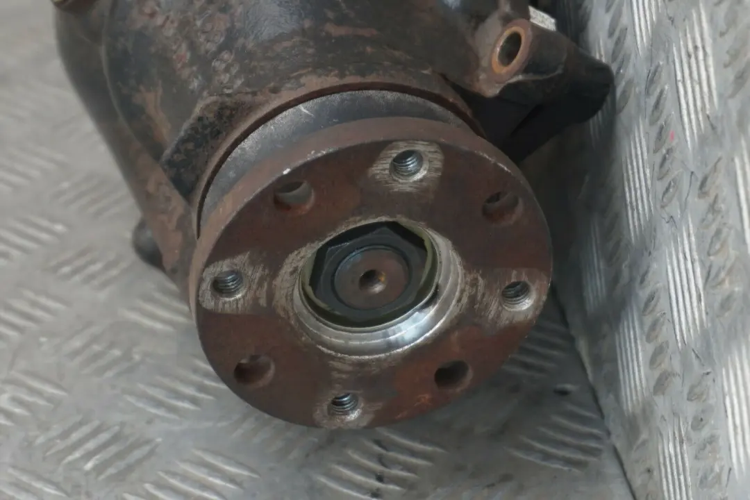 Front Differential Diff 3,91 Ratio Drive 7523650 WARRANTY to BMW X3 E83 with Part number 7549000 BMW X3 E83 Front Differential Diff 3,91 Ratio Drive 7523650 WARRANTY - SKU 7549000 - Part number 7549000