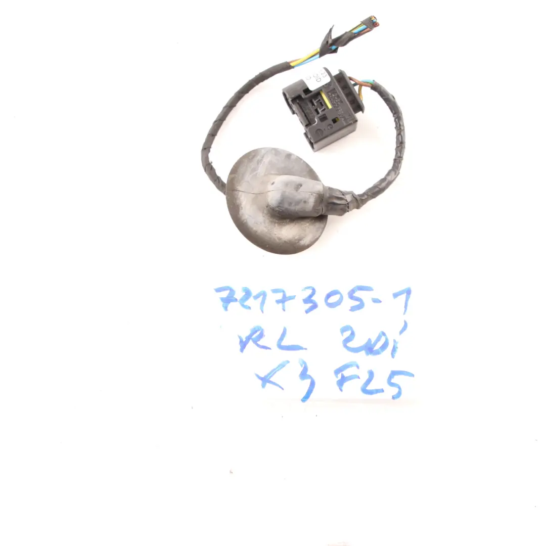 BMW X3 F25 Rear Lamp Trim In The Side Panel Right O/S Plug Socket - SKU 7549802 - Part number 7549802