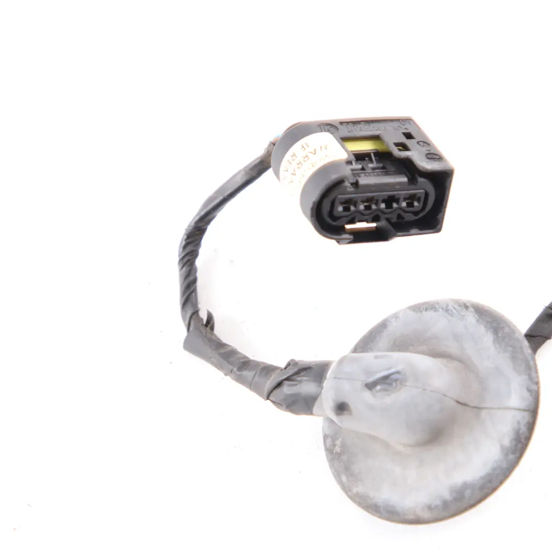 BMW X3 F25 Rear Lamp Trim In The Side Panel Right O/S Plug Socket - SKU 7549802 - Part number 7549802