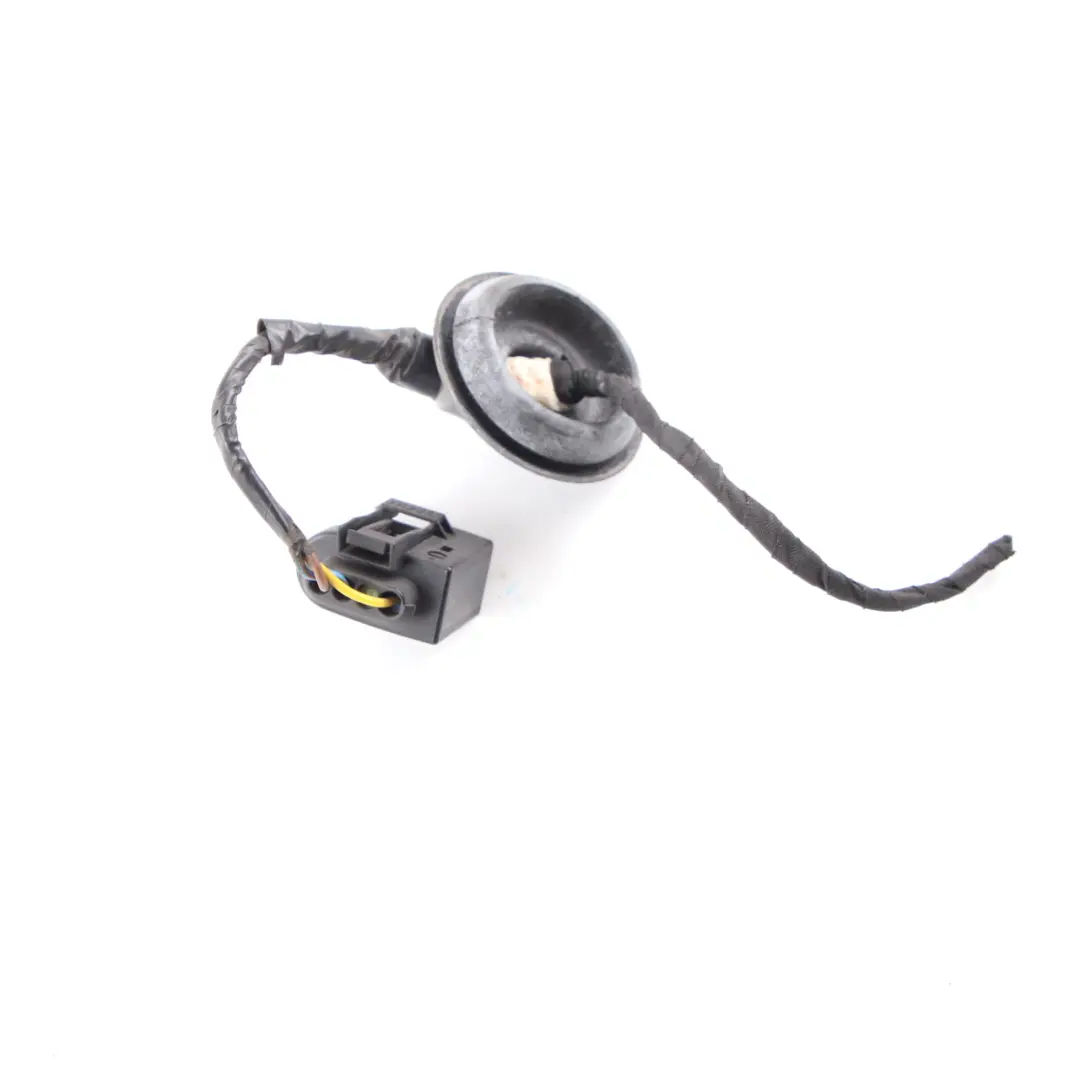 BMW X3 F25 Rear Lamp Trim In The Side Panel Right O/S Plug Socket - SKU 7549802 - Part number 7549802