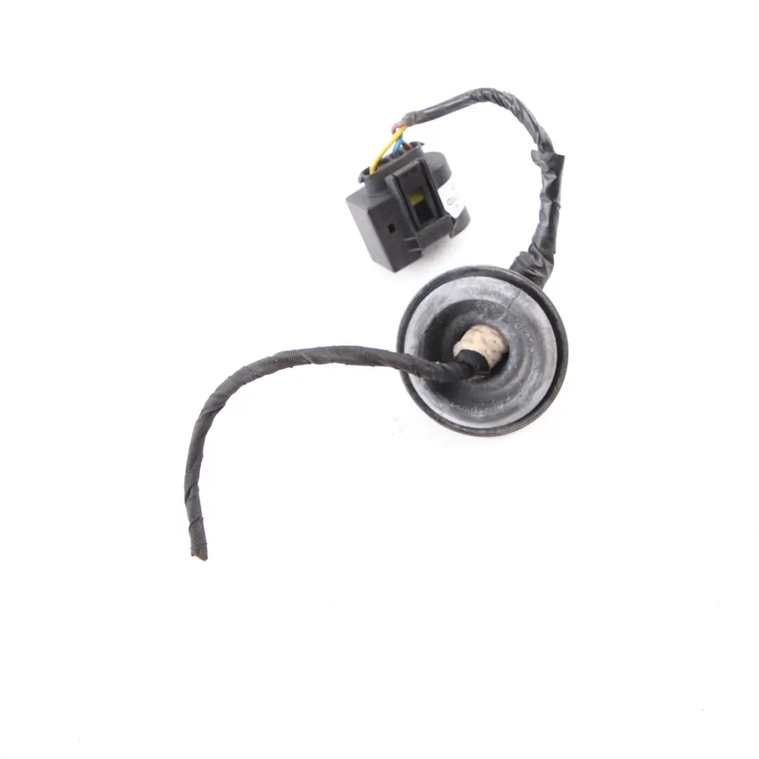BMW X3 F25 Rear Lamp Trim In The Side Panel Right O/S Plug Socket - SKU 7549802 - Part number 7549802