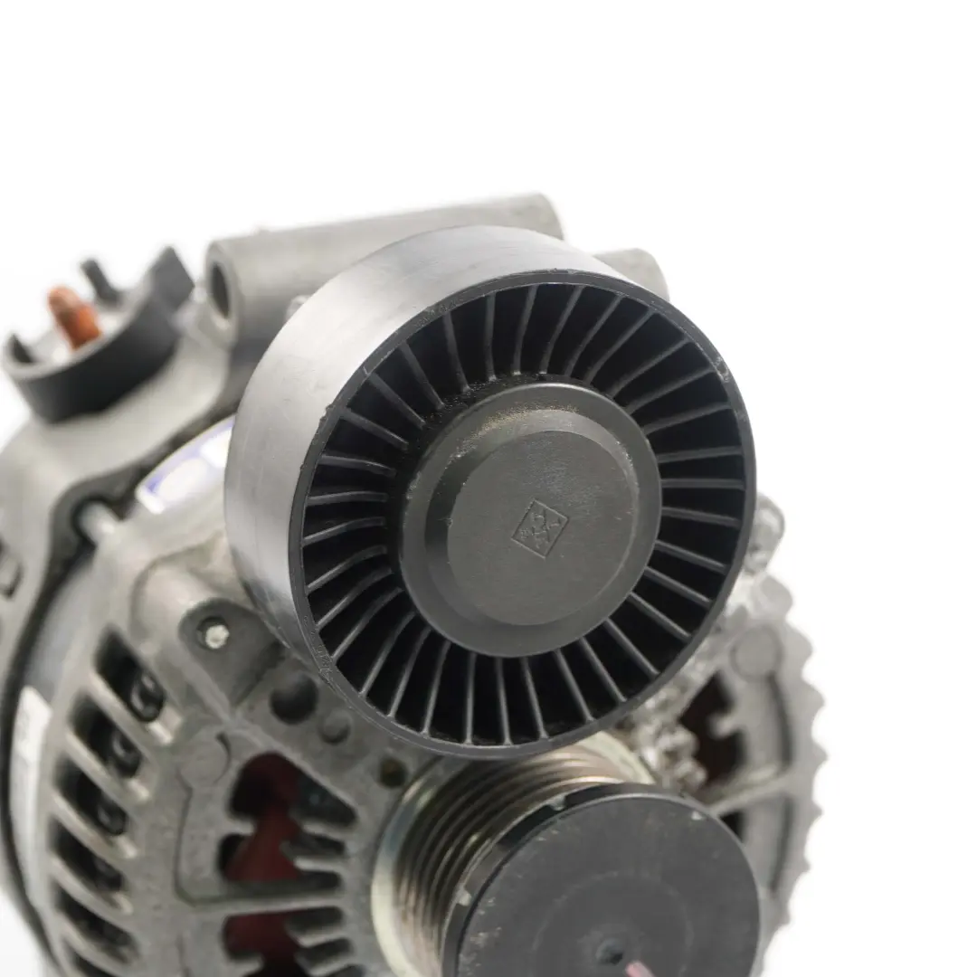 Essence N43 Alternateur Generateur 170A NAL1250 pour BMW 1 3 E81 E87 LCI E90 E91 E92 à propos du numéro de pièce 7550468 BMW 1 3 E81 E87 LCI E90 E91 E92 Essence N43 Alternateur Generateur 170A NAL1250 - SKU 7550468-1 - Numéro de pièce 7550468