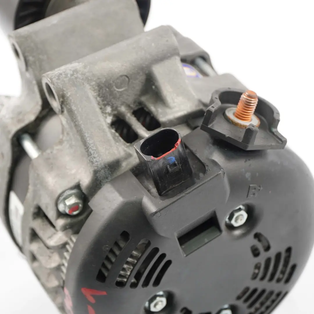 Essence N43 Alternateur Generateur 170A NAL1250 pour BMW 1 3 E81 E87 LCI E90 E91 E92 à propos du numéro de pièce 7550468 BMW 1 3 E81 E87 LCI E90 E91 E92 Essence N43 Alternateur Generateur 170A NAL1250 - SKU 7550468-1 - Numéro de pièce 7550468