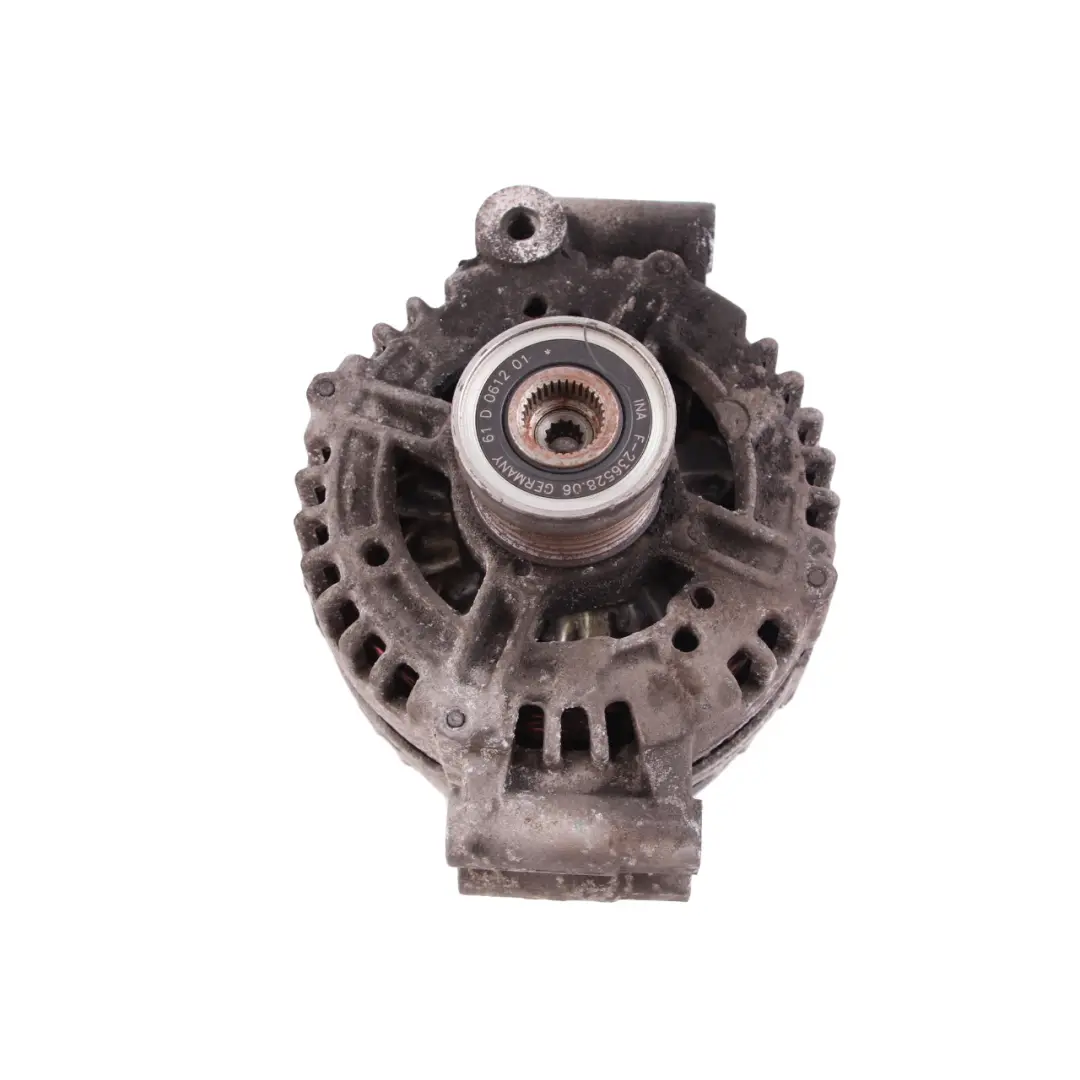 Alternator 150A do BMW E60 E81 E90 o numerze 7550967 BMW E60 E81 E90 Alternator 150A - SKU 7550967-1 - Numer Części 7550967