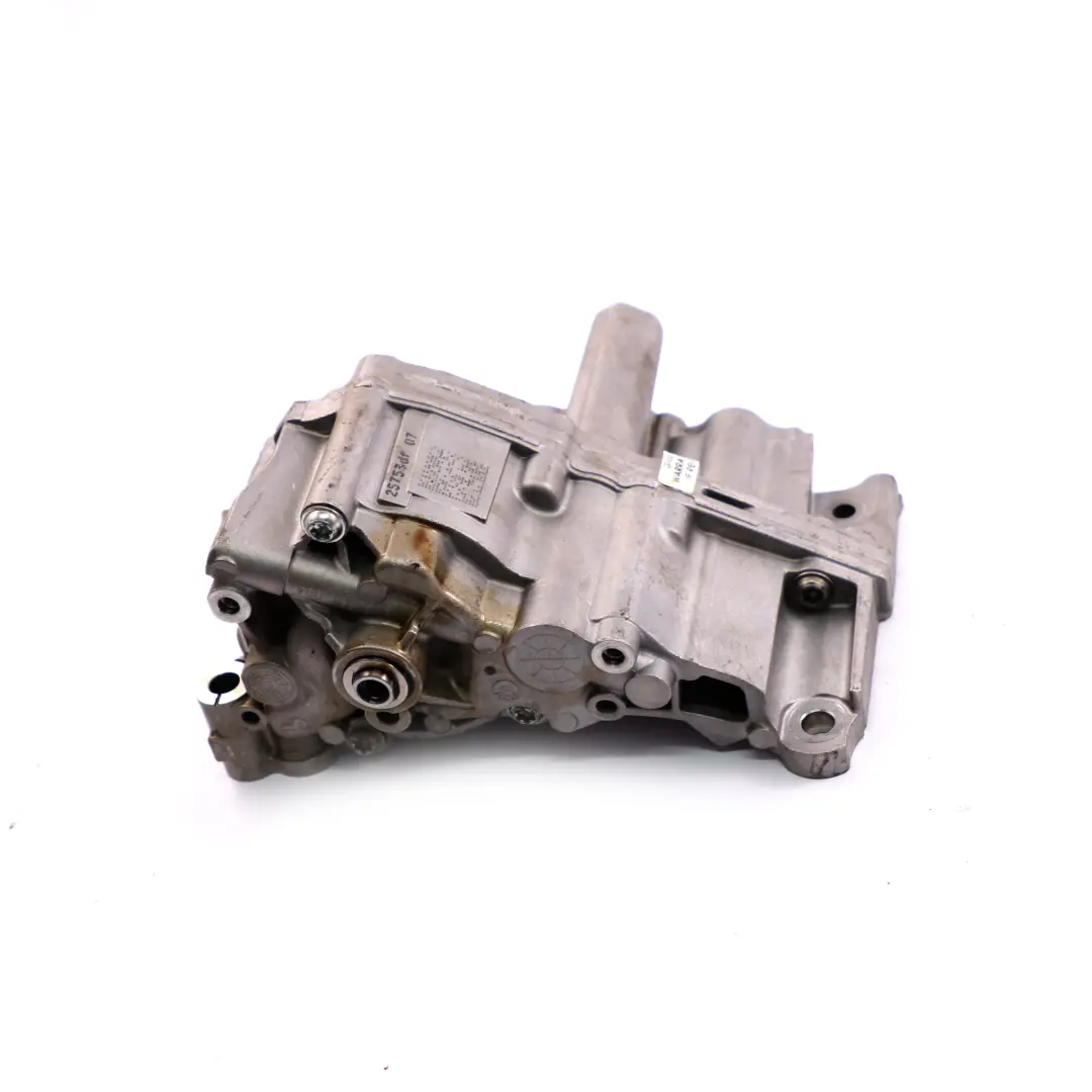 N53 Petrol Engine Oil Pump to BMW 1 3 X3 5 Series E60 E83 E87 E90 E92 LCI with Part number 7551004 BMW 1 3 X3 5 Series E60 E83 E87 E90 E92 LCI N53 Petrol Engine Oil Pump - SKU 7551004 - Part number 7551004