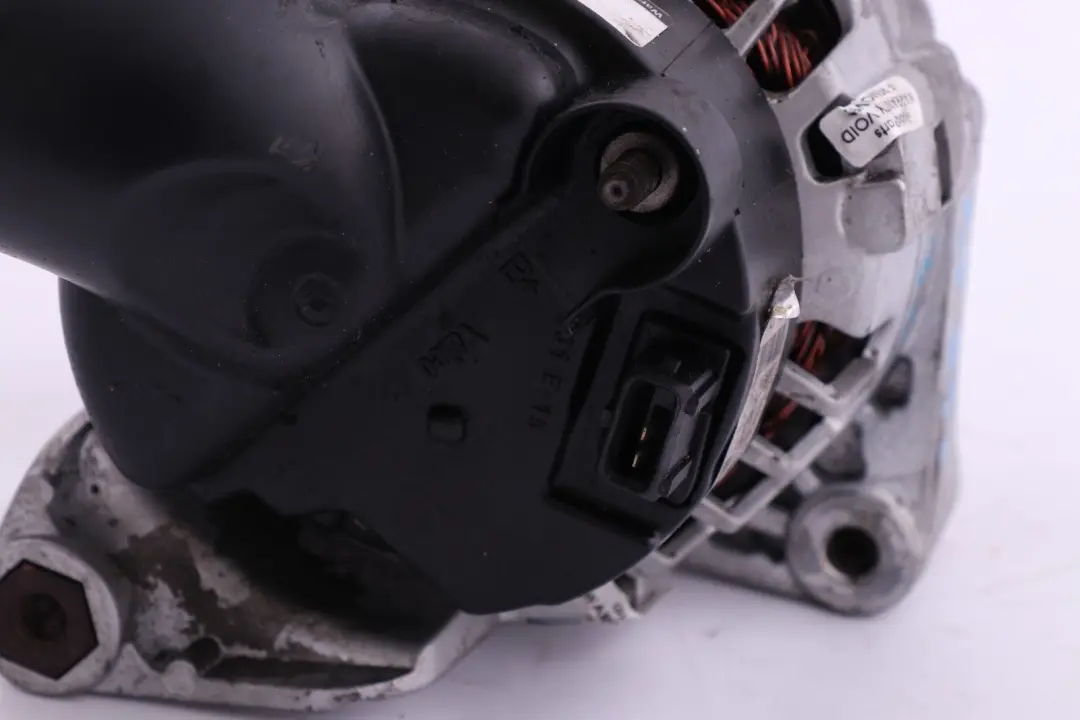 BMW X5 E53 3.0i Gasolina M54 Alternador Valeo 140A - SKU 7551252 - Número de pieza 7551252