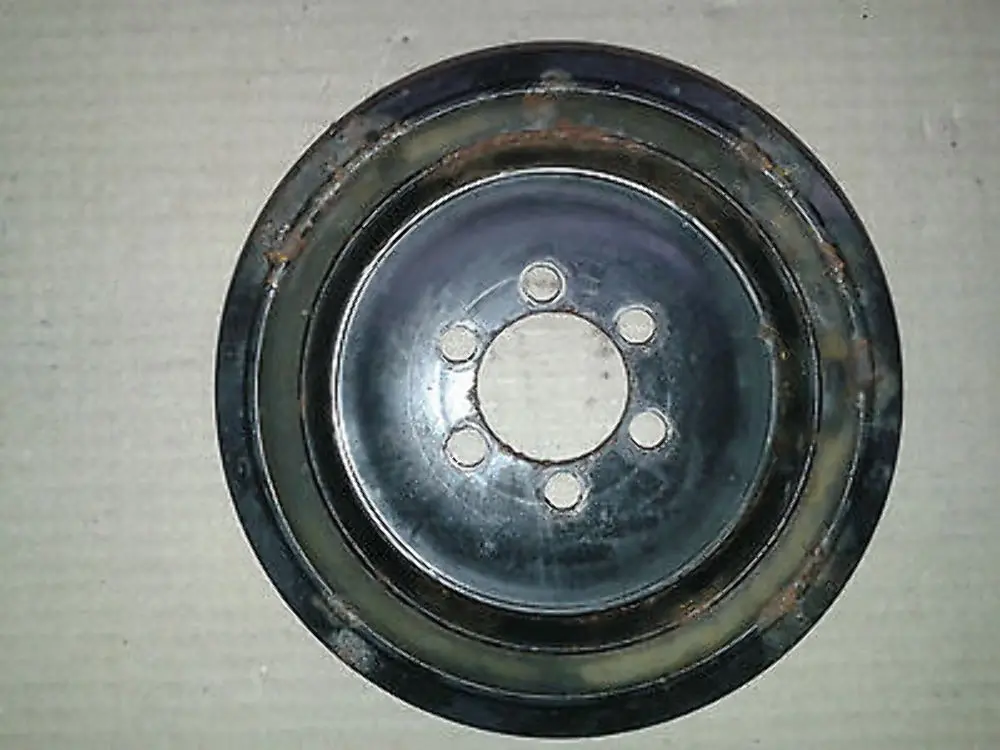 Vibration damper crank shaft pulley to BMW 1 3 5 SERIES E60N E61N E81 E82 E88 E87N with Part number 11237551308 BMW 1 3 5 SERIES E60N E61N E81 E82 E88 E87N Vibration damper crank shaft pulley - SKU 7551308 - Part number 11237551308