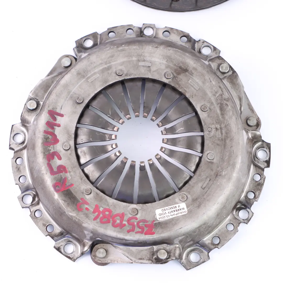 Kit disque d'embrayage et plateau pression D=215mm pour Mini Cooper S R53 Petrol W11 à propos du numéro de pièce 7551384 Mini Cooper S R53 Petrol W11 Kit disque d'embrayage et plateau pression D=215mm - SKU 7551384-2 - Numéro de pièce 7551384