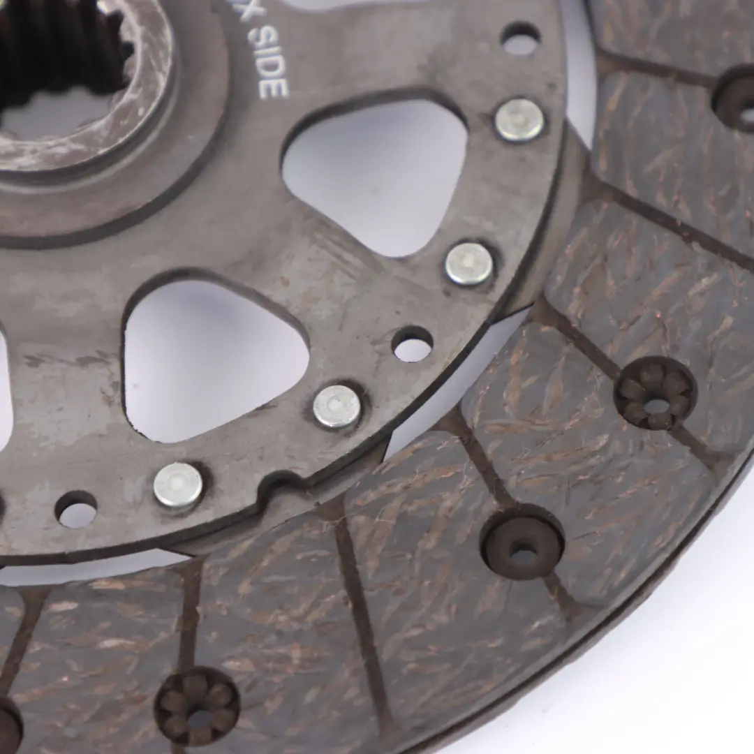 Clutch Disc Pressure Plate Kit D=215mm to Mini Cooper S R53 Petrol W11 with Part number 7551384 Mini Cooper S R53 Petrol W11 Clutch Disc Pressure Plate Kit D=215mm - SKU 7551384-2 - Part number 7551384