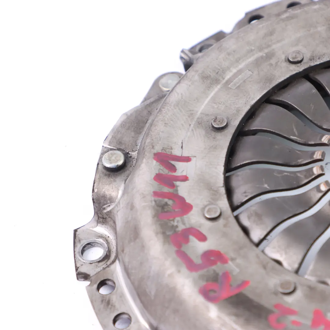 Clutch Disc Pressure Plate Kit D=215mm to Mini Cooper S R53 Petrol W11 with Part number 7551384 Mini Cooper S R53 Petrol W11 Clutch Disc Pressure Plate Kit D=215mm - SKU 7551384-2 - Part number 7551384