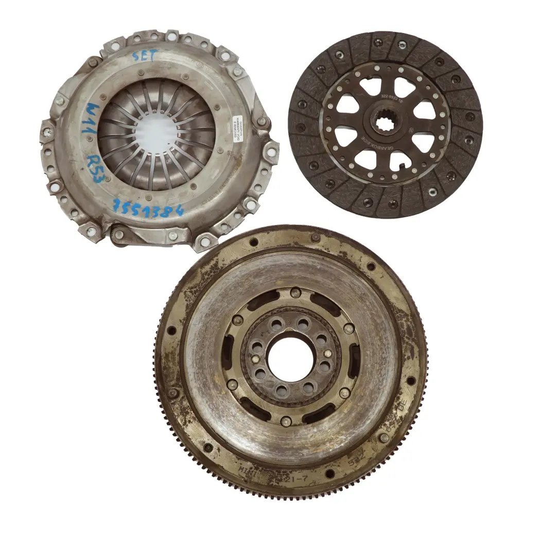 Benzina W11 Volano Doppia Massa per Mini Cooper S R53 con numero di parte 7551384 Mini Cooper S R53 Benzina W11 Volano Doppia Massa - SKU 7551384 - Numero di parte 7551384