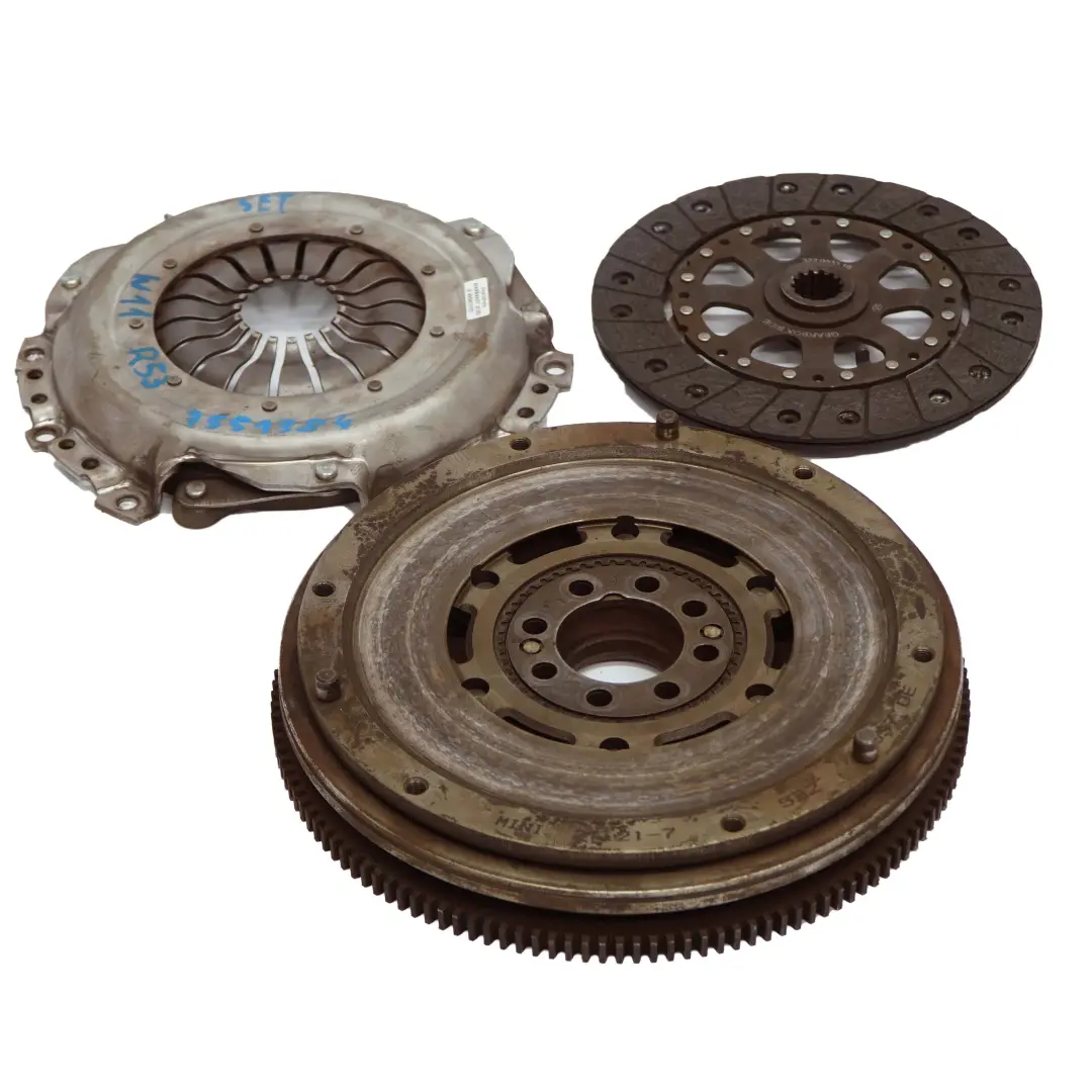 Benzina W11 Volano Doppia Massa per Mini Cooper S R53 con numero di parte 7551384 Mini Cooper S R53 Benzina W11 Volano Doppia Massa - SKU 7551384 - Numero di parte 7551384