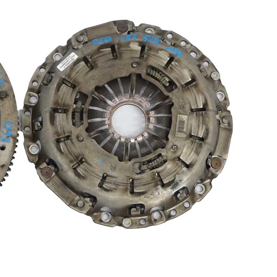 Benzin M54 Zweimassenschwungrad Schwungrad Set für BMW E46 320i 325i E60 520i 525i mit Teilenummer 7551576 BMW E46 320i 325i E60 520i 525i Benzin M54 Zweimassenschwungrad Schwungrad Set - SKU 7551576 - Teilenummer 7551576