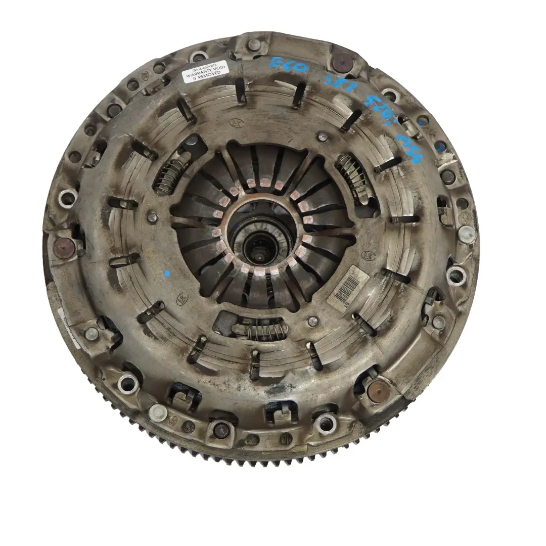 Dwumas sprzęgło do BMW E46 320i 325i E60 520i 525i o numerze 7551576 BMW E46 320i 325i E60 520i 525i Dwumas sprzęgło - SKU 7551576 - Numer Części 7551576